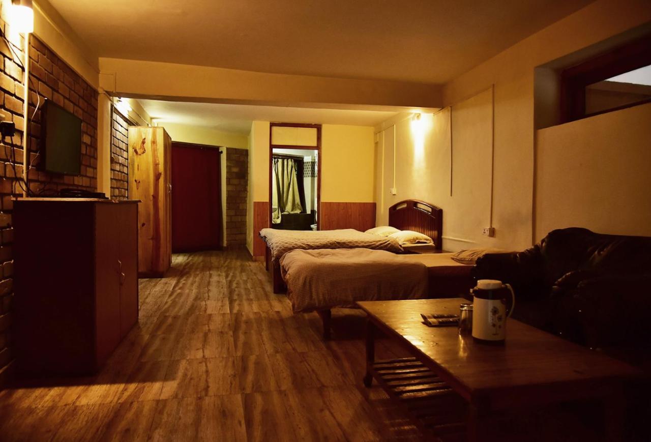 The Alpine Guest House Kasol Exterior foto